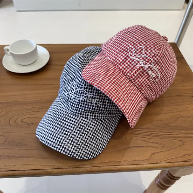 Korean Style Red Checkered Baseball Cap for Men Women