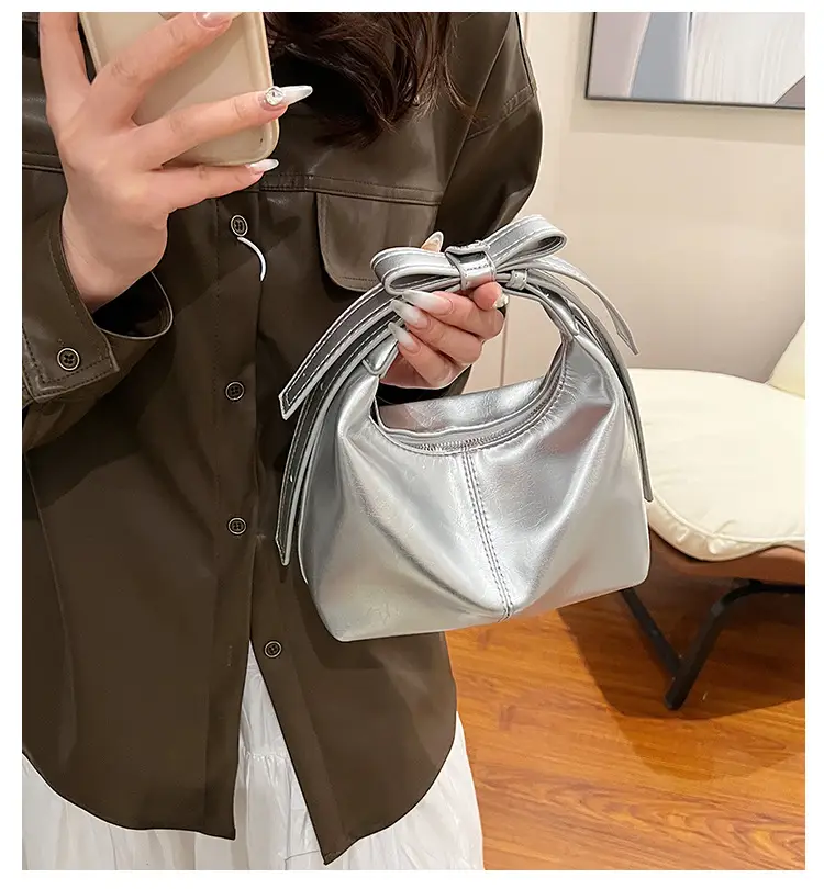 Silver Textured Crossbody Bag for Women 2025 — feature 2