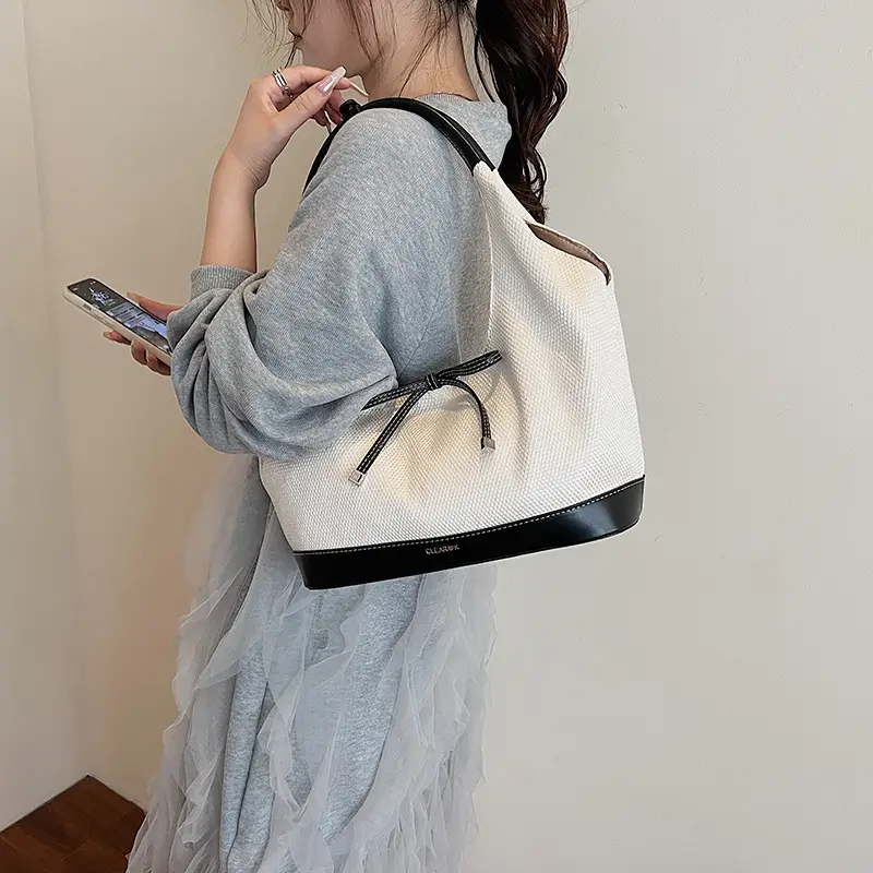 Women's Korean Style Large Tote Bag with Bow Stitching - Image 6