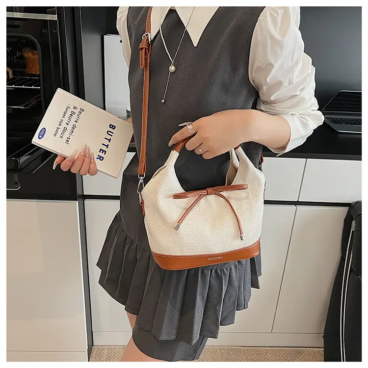 Women's Korean Style Large Tote Bag with Bow Stitching — feature 15