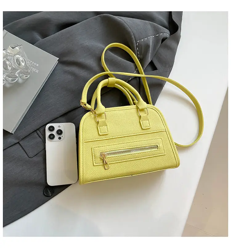 Black Leather Shoulder Bag for Women 2026 — feature 21
