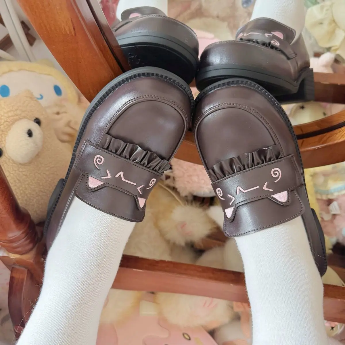 Kitten Embroidered Jk Shoes Black Brown Sweet Thick Sole — feature 10
