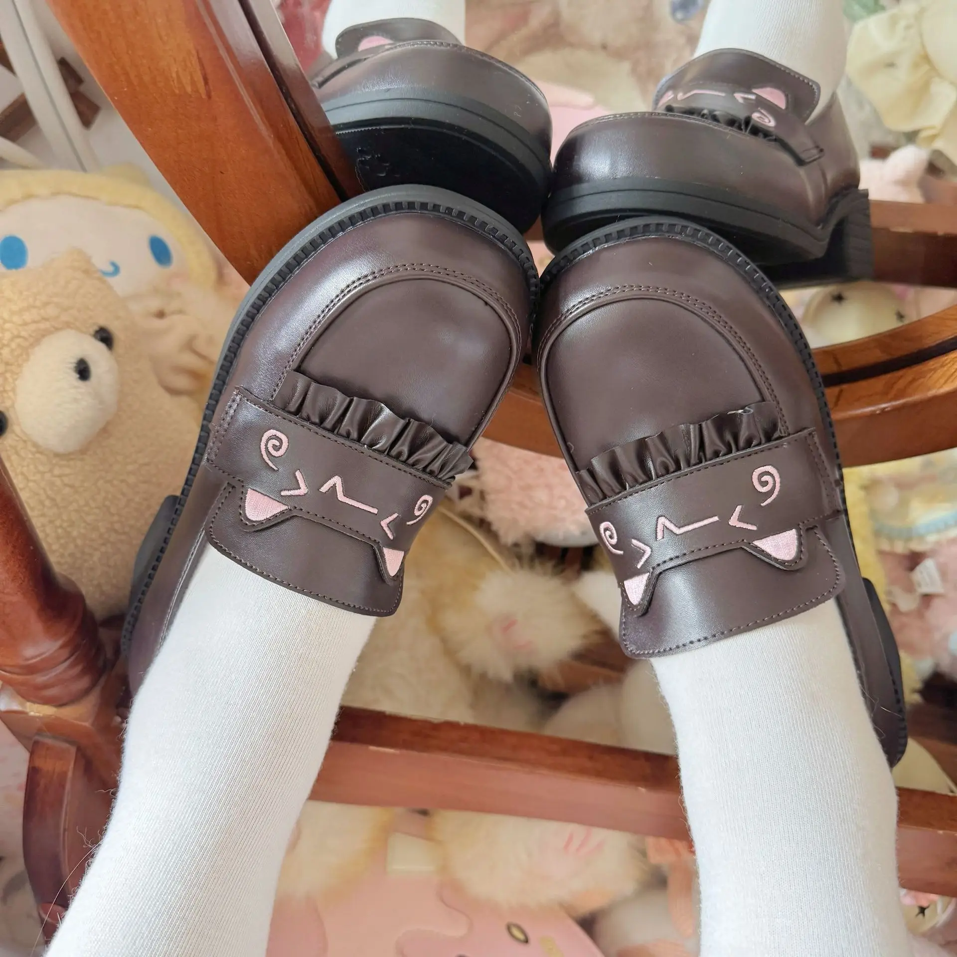 Kitten Embroidered Jk Shoes Black Brown Sweet Thick Sole - Image 3