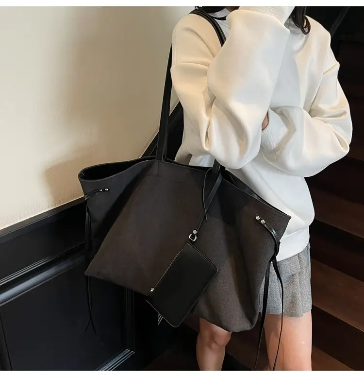 2026 Canvas Shoulder Bag for Women, Large Capacity, Contrasting Beige Black — feature 9