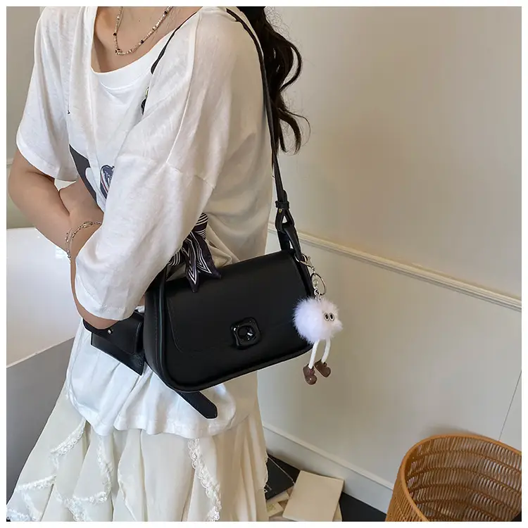 Women's Crossbody Bag Beige Bow Pom Pom — feature 10