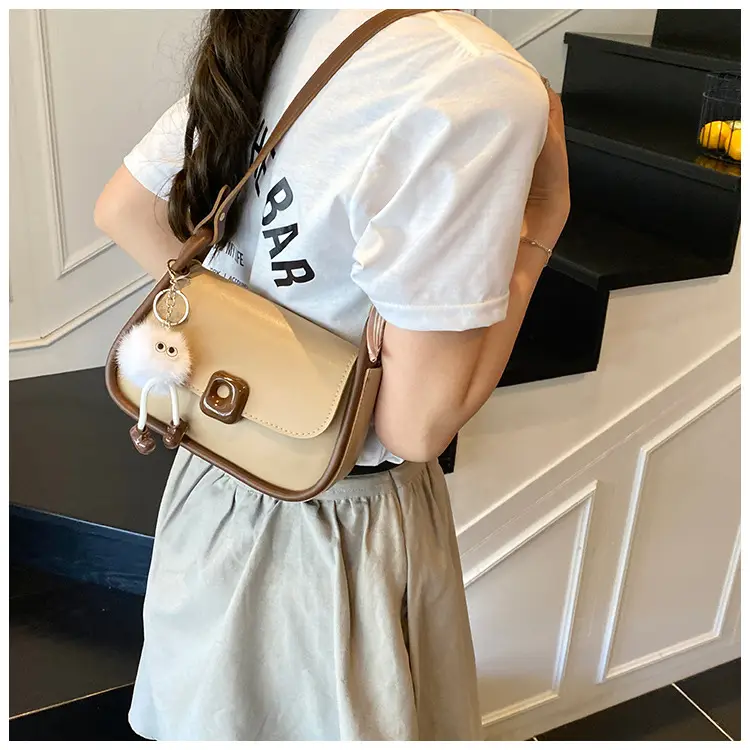 Women's Crossbody Bag Beige Bow Pom Pom — feature 13