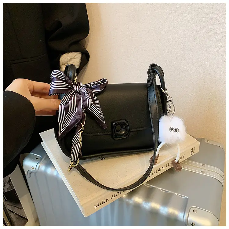 Women's Crossbody Bag Beige Bow Pom Pom — feature 20