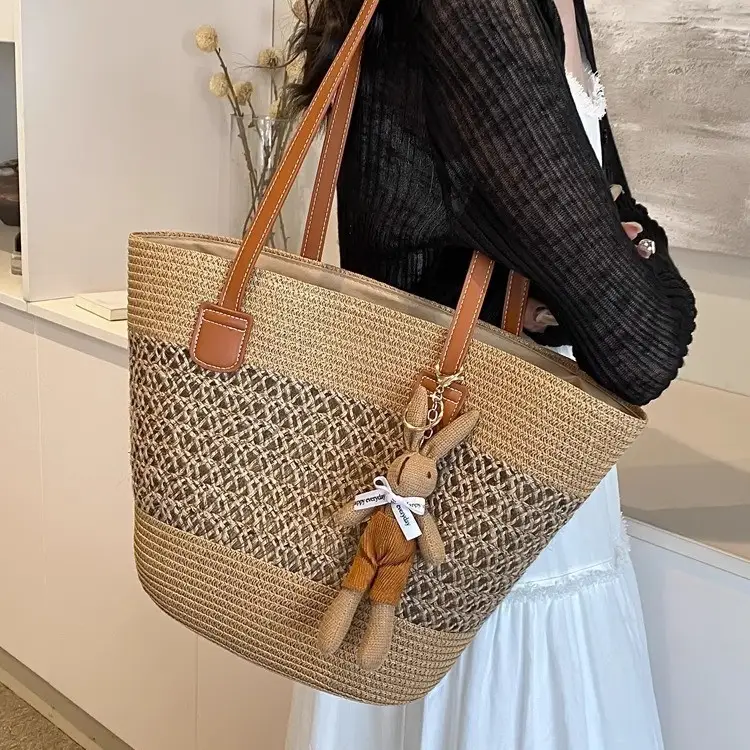 Women's Straw Vegetable Basket Bag with Tassel