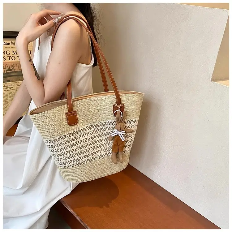 Women's Straw Vegetable Basket Bag with Tassel — feature 11