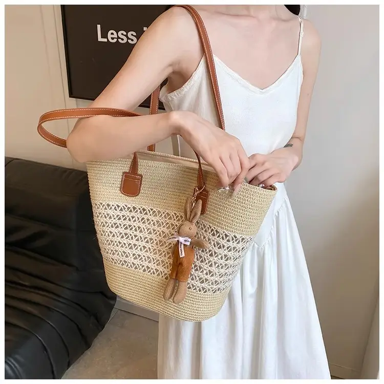Women's Straw Vegetable Basket Bag with Tassel — feature 14