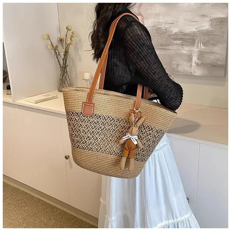 Women's Straw Vegetable Basket Bag with Tassel — feature 8