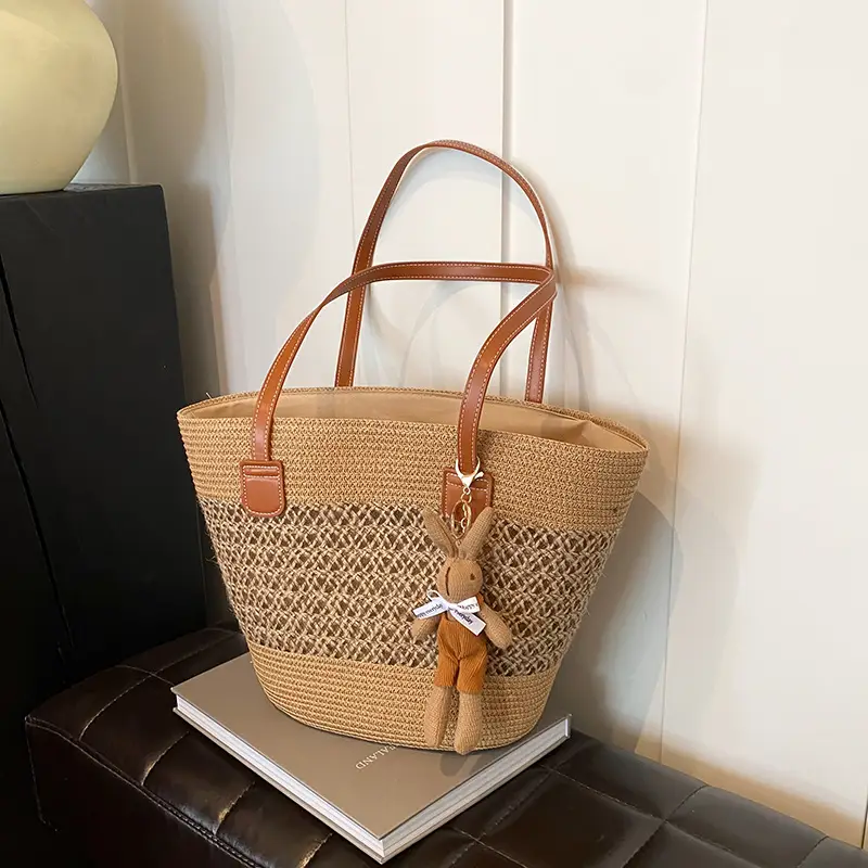 Women's Straw Vegetable Basket Bag with Tassel