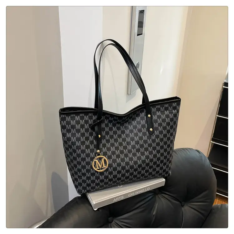 Pink Monogram Shoulder Bag for Women Large Capacity - Image 6