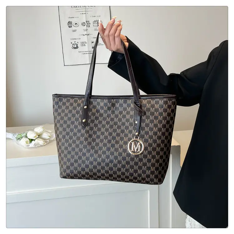 Pink Monogram Shoulder Bag for Women Large Capacity — feature 23