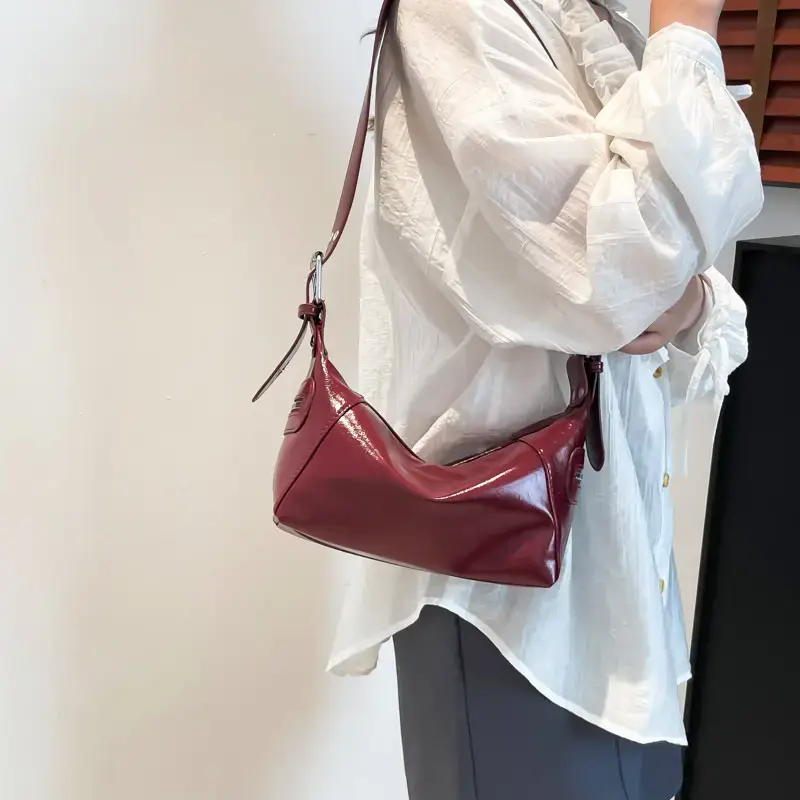 Maroon One-Shoulder Cross Body Tote Bag for Women - Image 5