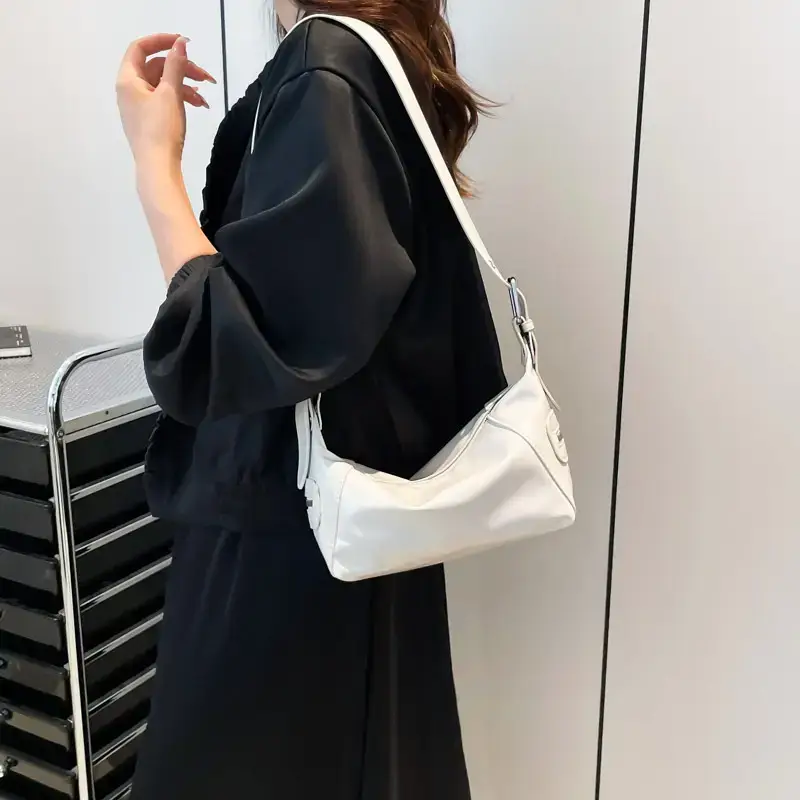 Maroon One-Shoulder Cross Body Tote Bag for Women - Image 7
