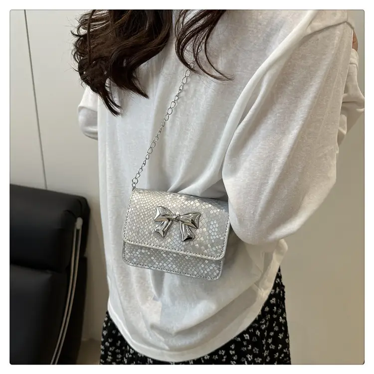 Trendy Bow Chain Shoulder Bag Cream White — feature 15