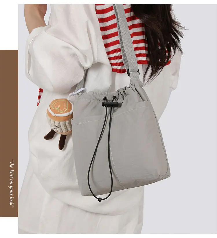 Waterproof Korean Style Women's Shoulder Bag — feature 18