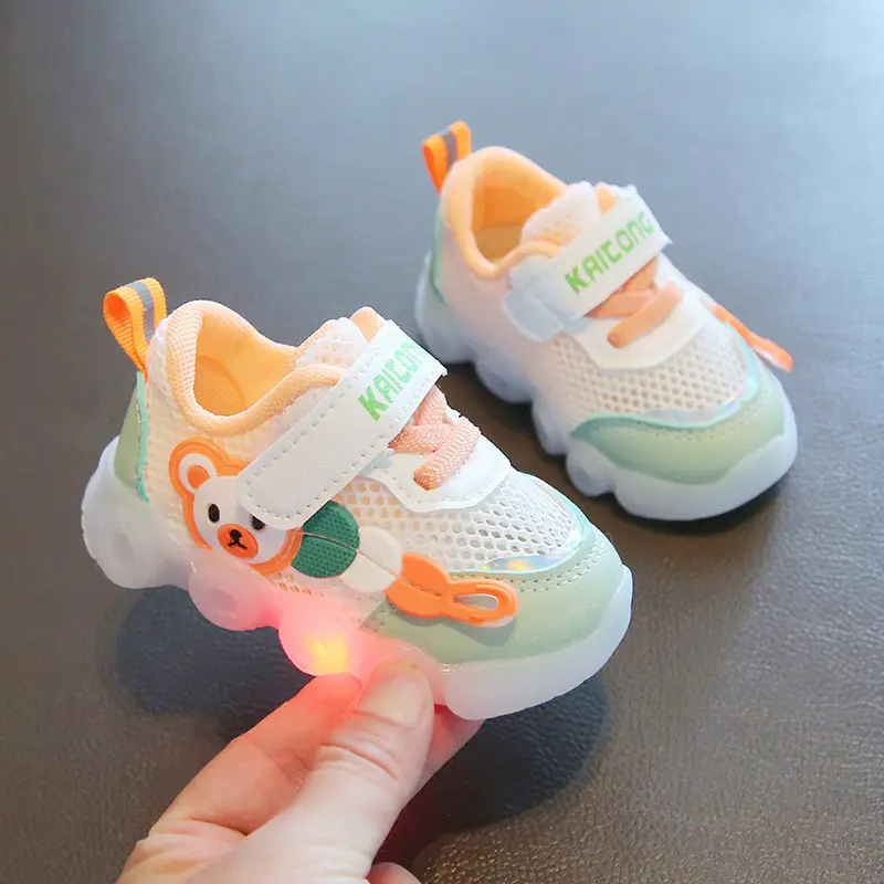 Summer 0-1-3 Year Old Male and Female Baby Toddler Shoes Infant Kidsren's Shoes Lighted Mesh Shoes Sandals Baby Sports Shoes