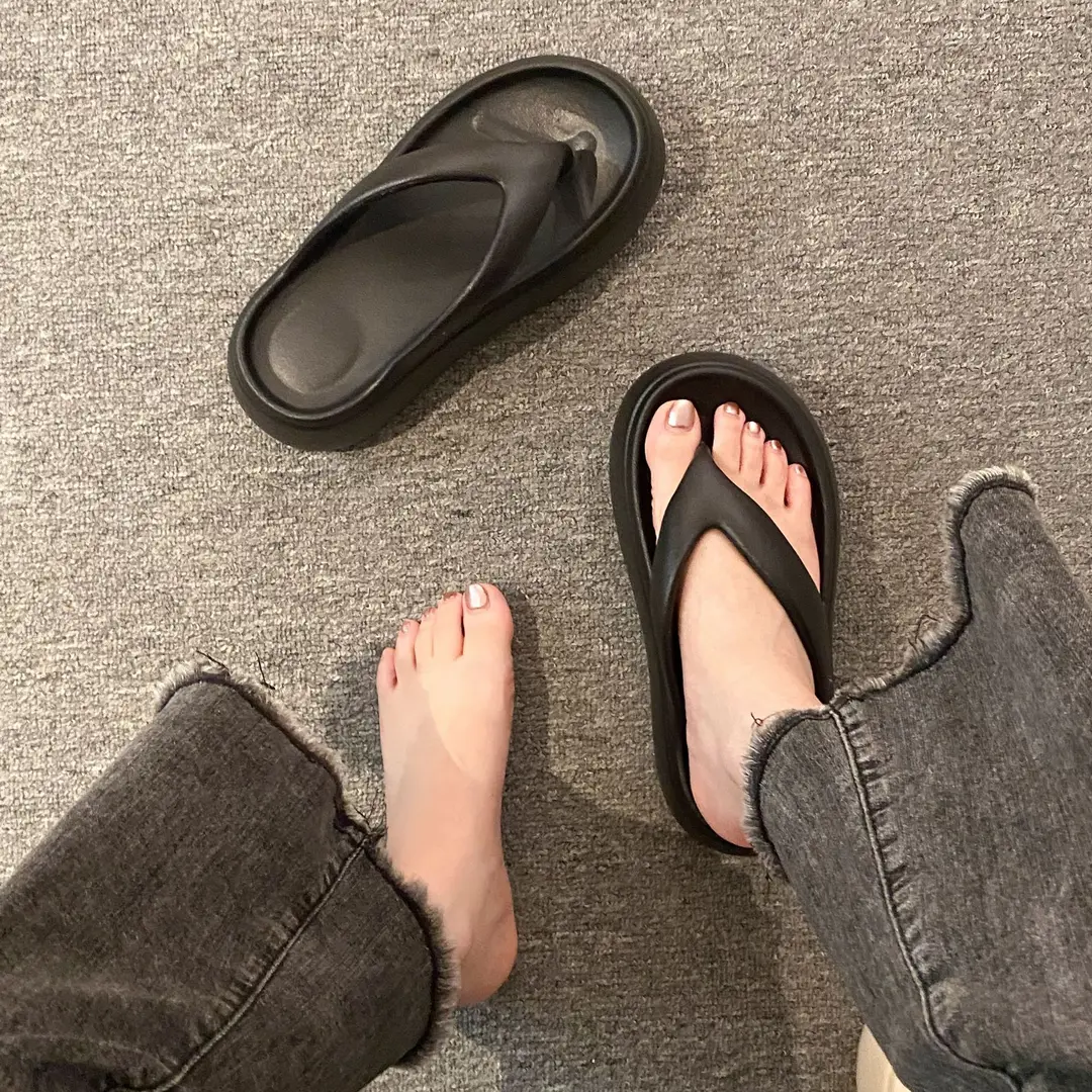 Heightening Thick-Soled Flip-Flops for Women in Summer Eva with a Sense of Stepping on for Outer Wear Non-Slip Bathing Home Beach Flip-Flops - Image 8