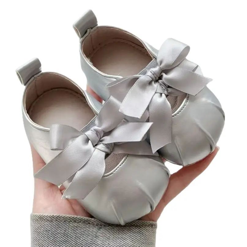 Girls Bow Soft Sole Walking Shoes White