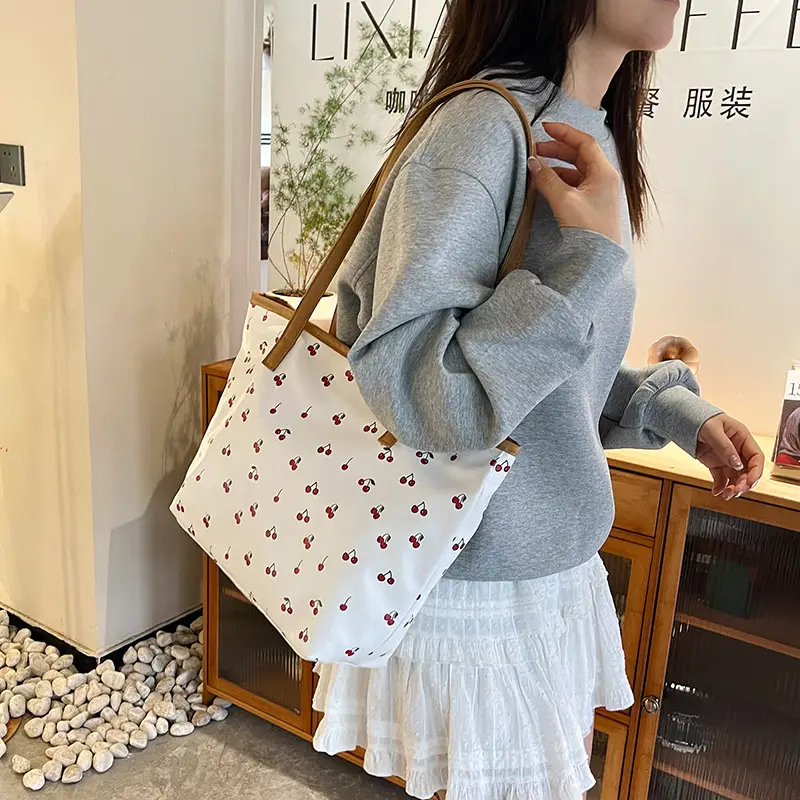 Printed Red Heart Tote Bag for Girls Women Commute - Image 6