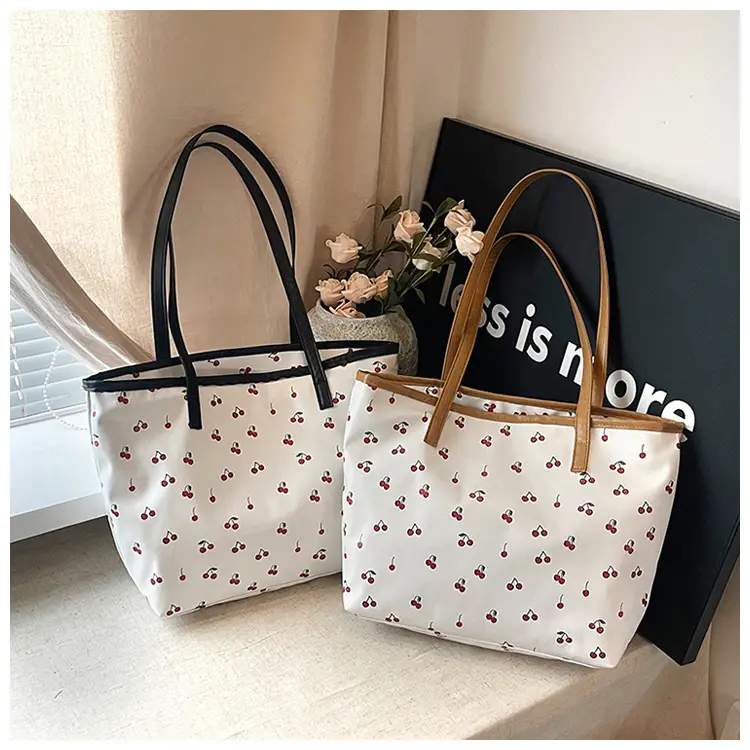 Printed Red Heart Tote Bag for Girls Women Commute — feature 35