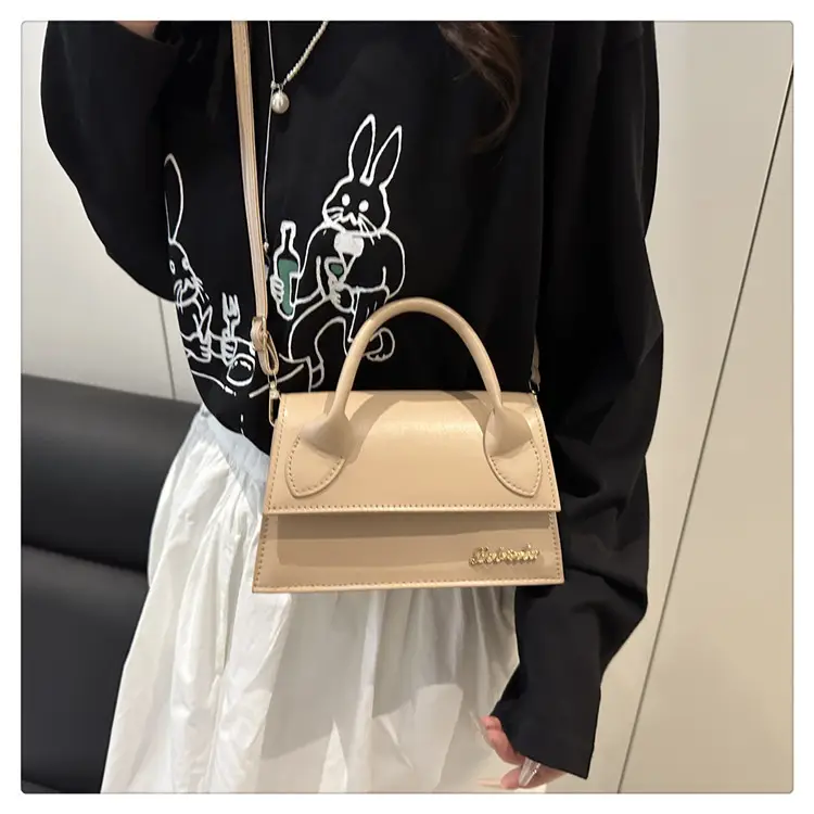 White Personalized Letter Square Bag for Women 2025 — feature 30