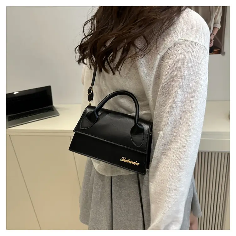 White Personalized Letter Square Bag for Women 2025 — feature 40