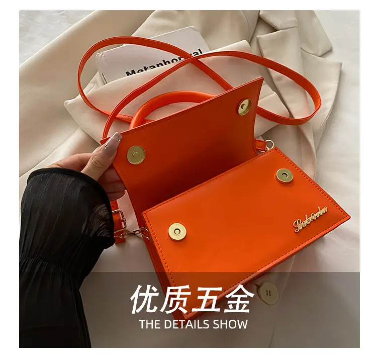White Personalized Letter Square Bag for Women 2025 — feature 5