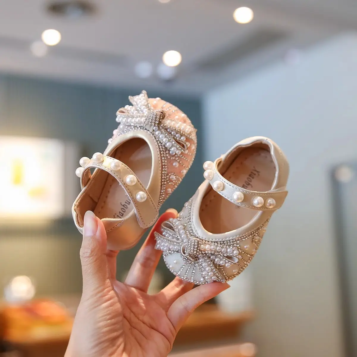 Girls Crystal Pearl Baby Shoes Small 2025