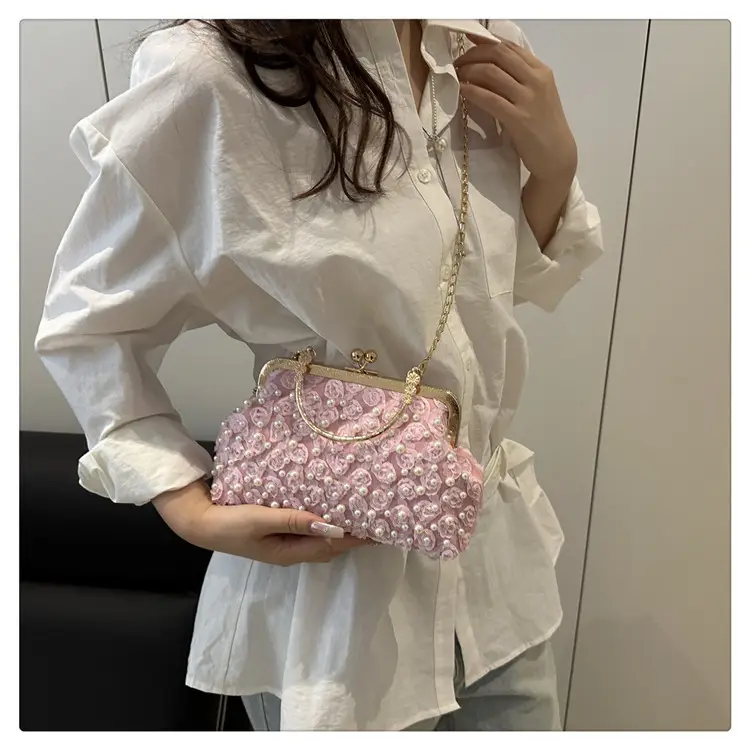 Purple Beaded Clutch Bag with Gold Chain & Crossbody Design — feature 28