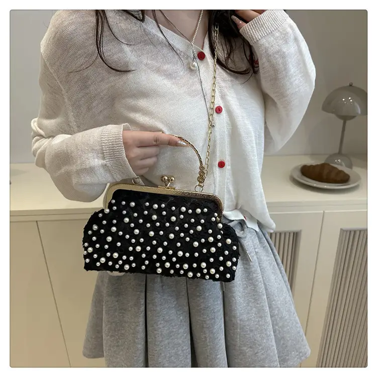 Purple Beaded Clutch Bag with Gold Chain & Crossbody Design — feature 34
