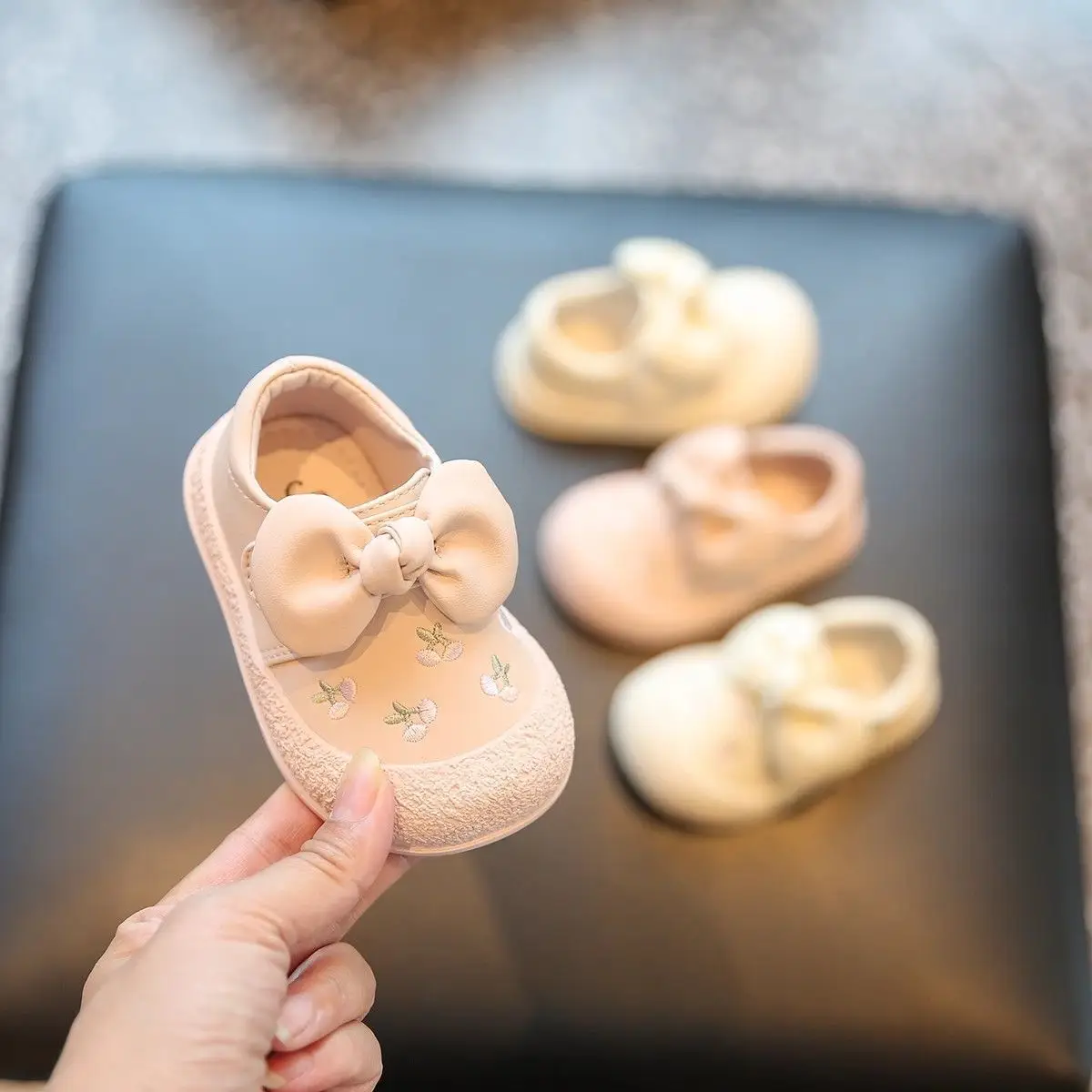 Baby Girls Flats Shoes 1-3Yr Baotou Soft Sole