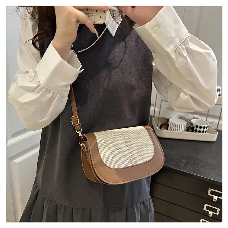 Spliced Canvas Shoulder Bag Brown Beige Korean Style — feature 18