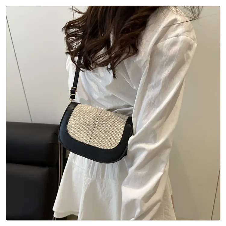 Spliced Canvas Shoulder Bag Brown Beige Korean Style — feature 31