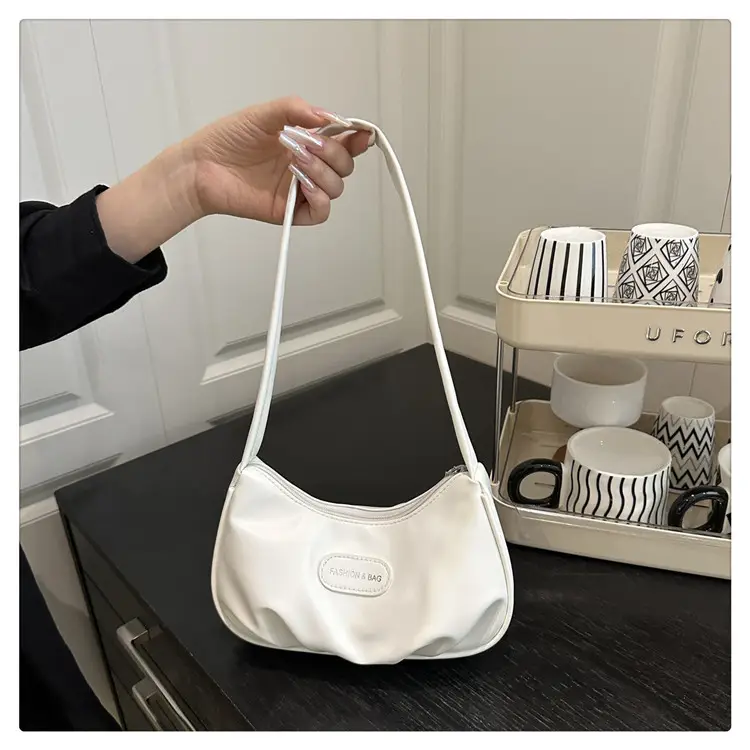 2025 Korean Style Pleated Shoulder Bag Women's Black — feature 11