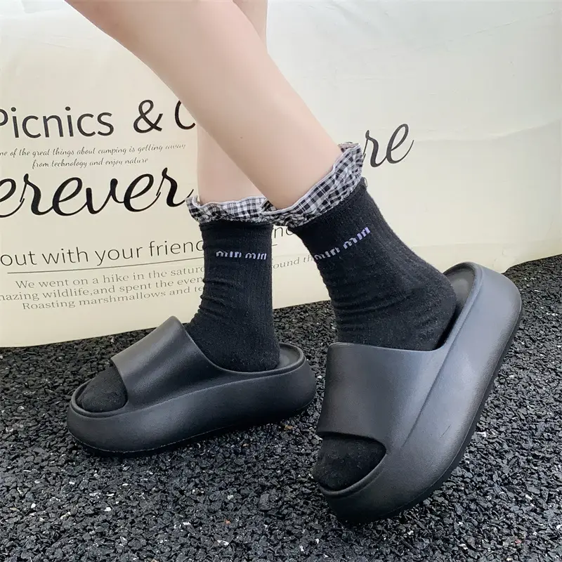 2025 New Style Thick-Soled Height-Increasing Slippers for Couples with Poop-Feeling Anti-Slip Slippers - Image 2