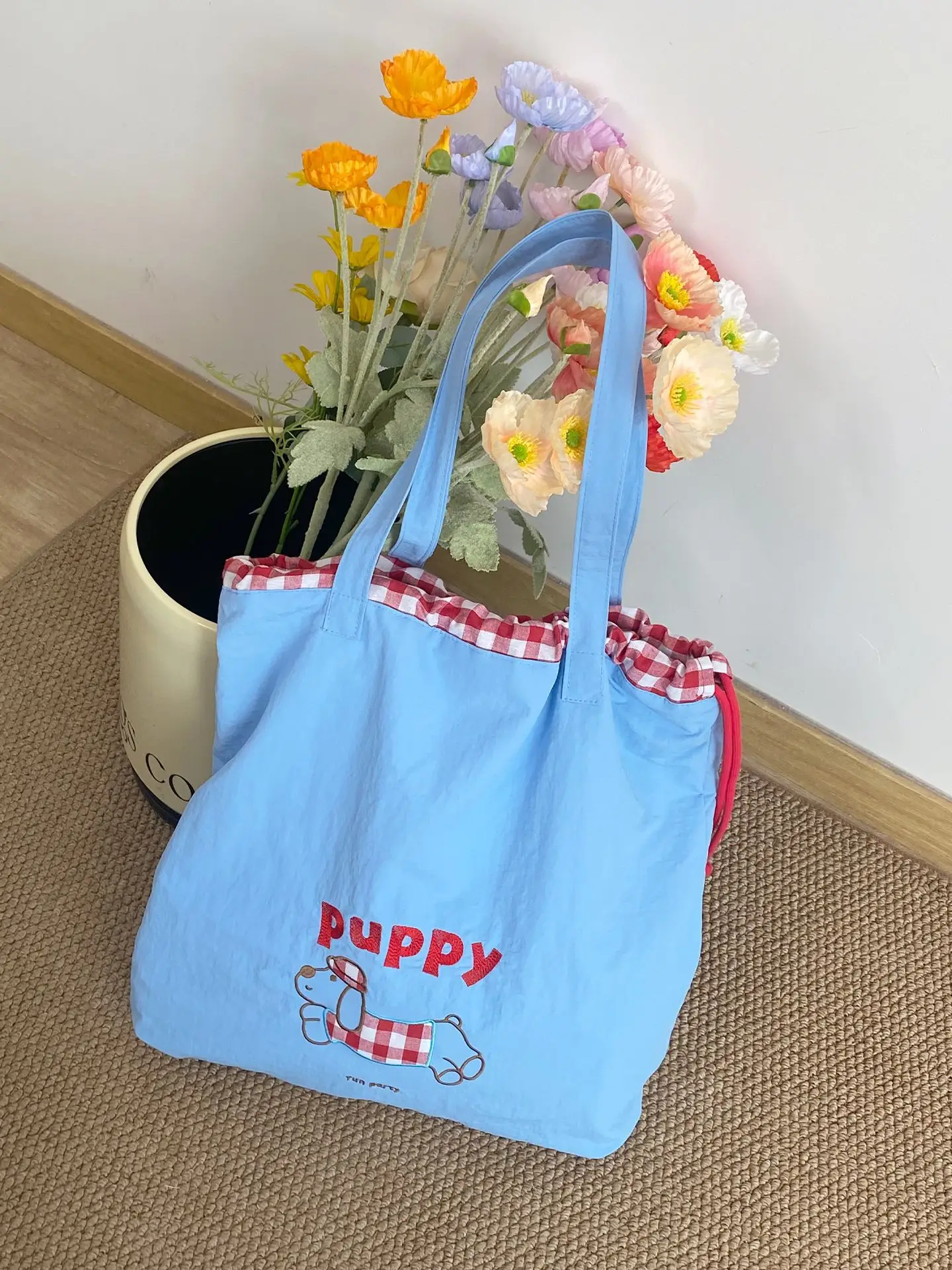 Cute Embroidered Puppy Drawstring Tote Bags - Image 4