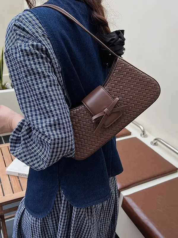 Korean Style Woven Bow Shoulder Bag for Women - Image 8