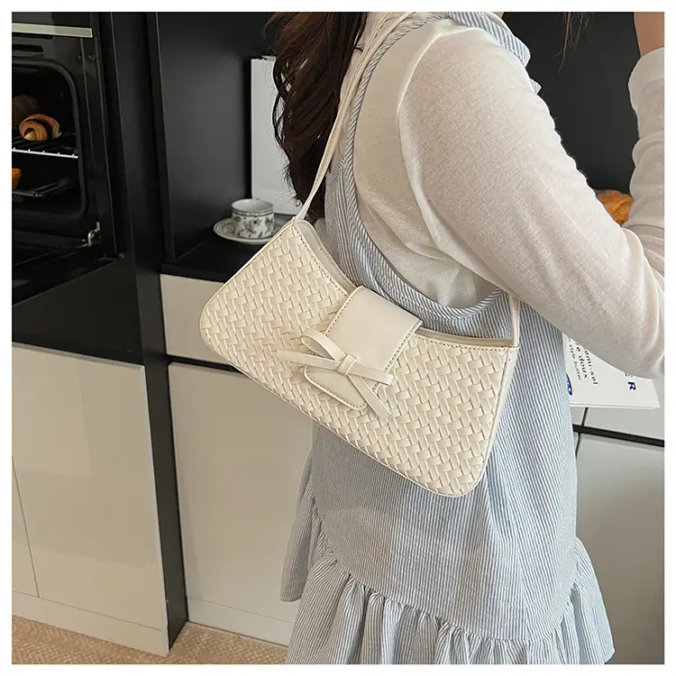 Korean Style Woven Bow Shoulder Bag for Women — feature 10