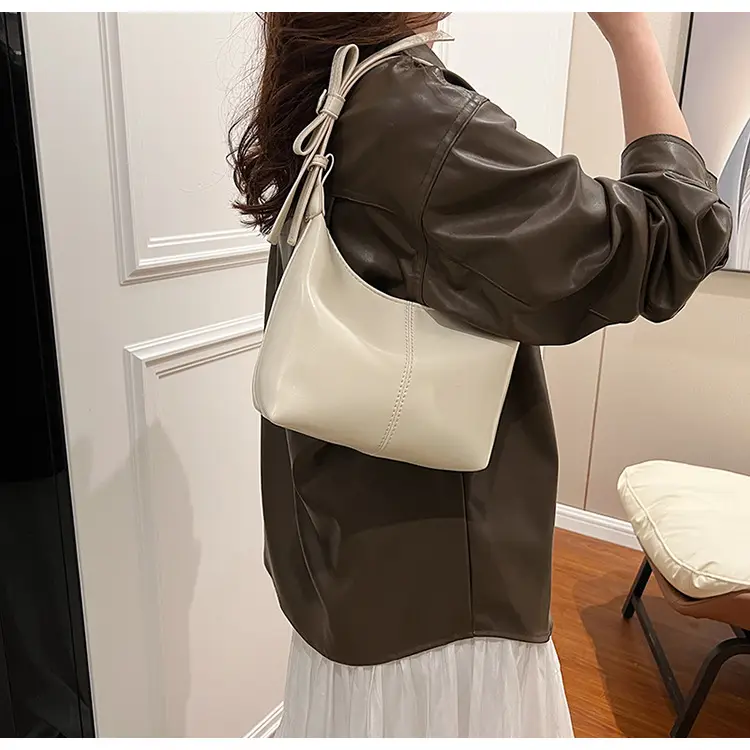 Silver High-End Crossbody Bag for Women 2026 — feature 16