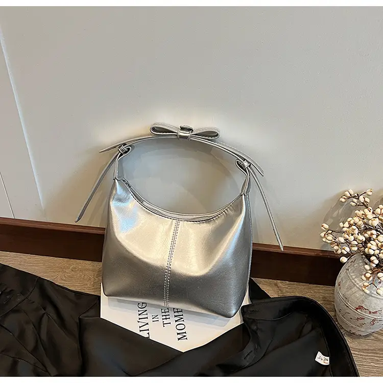 Silver High-End Crossbody Bag for Women 2026 — feature 36