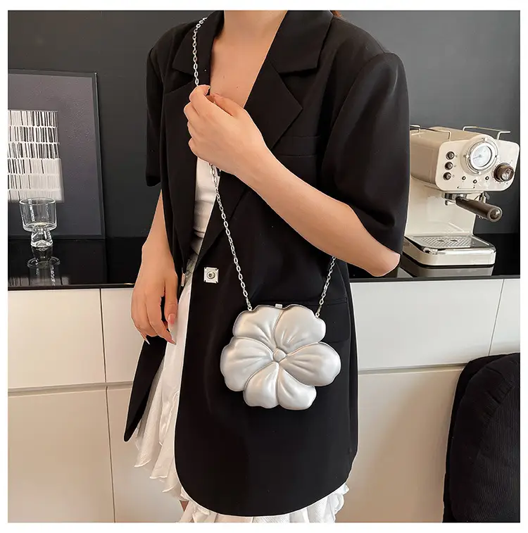 Red Flower Crossbody Bag for Women — feature 12