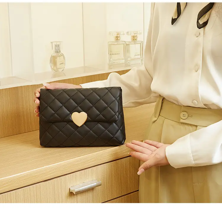 Heart Embroidered Quilted Shoulder Bag for Women — feature 10