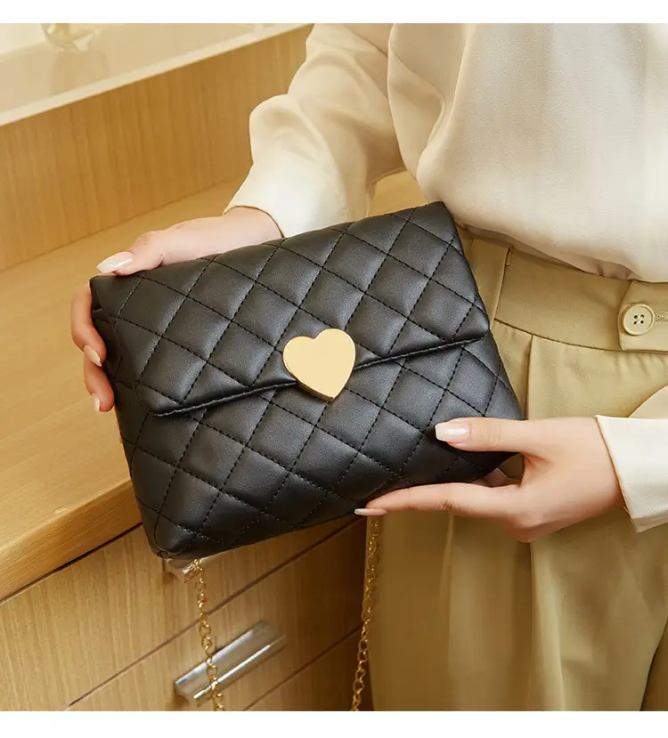 Heart Embroidered Quilted Shoulder Bag for Women — feature 9