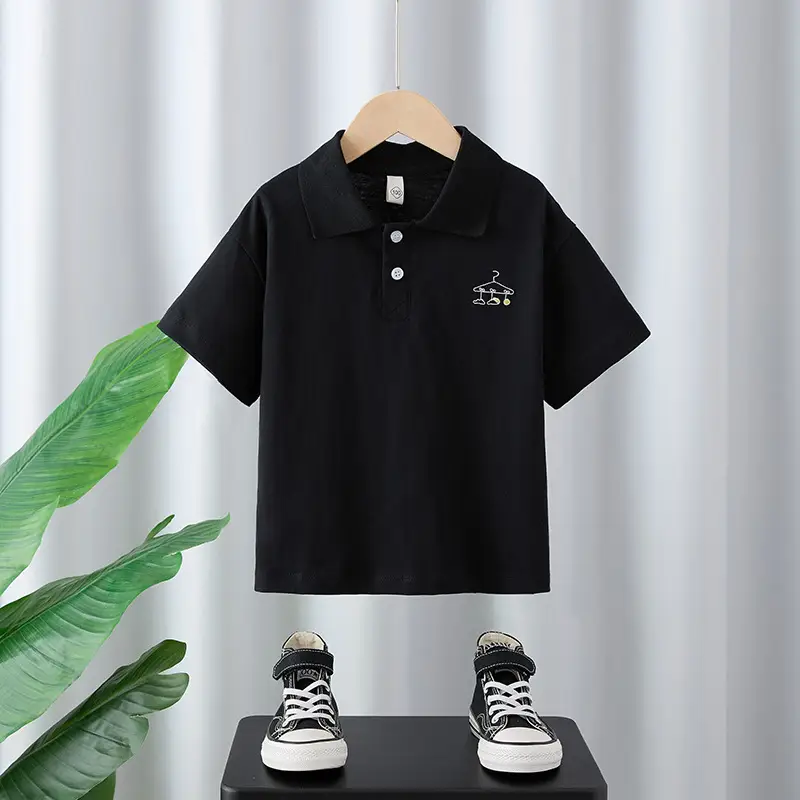 Boys Black Graphic T-Shirt Medium to XL