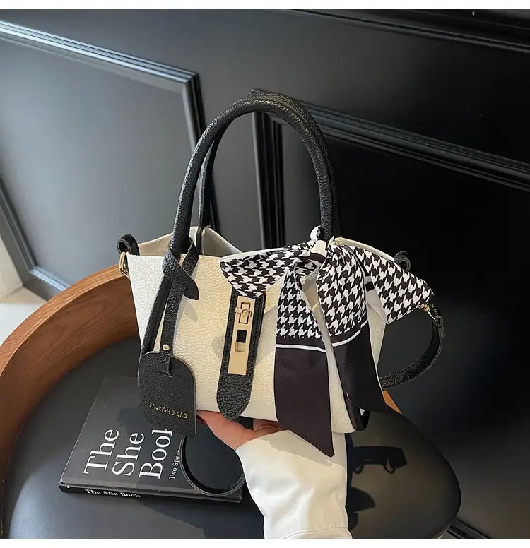 Women Crossbody Bag White Beige Houndstooth Tassel 2025 — feature 22