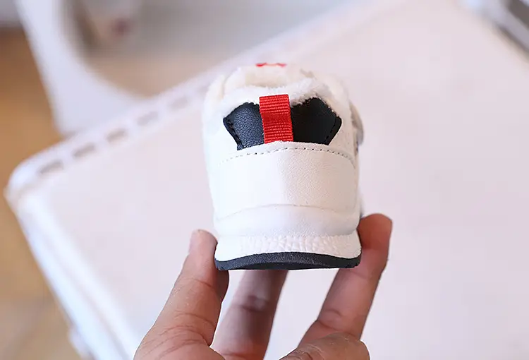 Baby Toddler Winter Shoes White Velvet Panda Design — feature 9