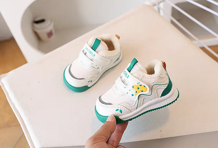 Baby Fleece Lined Toddler Shoes White Yellow Wave Design — feature 15
